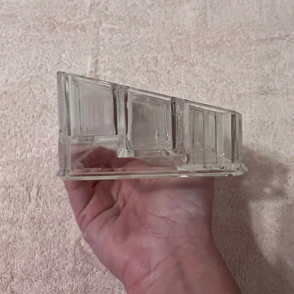 Set of 3 Clear Acrylic Cosmetic Makeup vanity Organizers Bathroom, lipstick